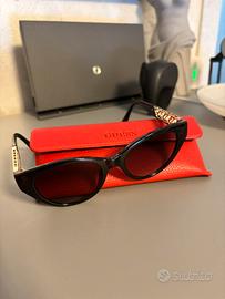 Occhiali da sole donna marca Guess