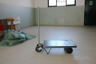 Carrello  in ferro 50x80 cm con timone