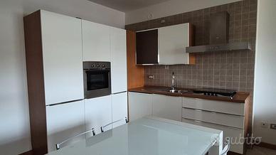 cucina moderna come nuova