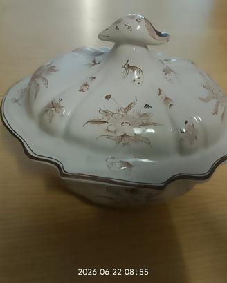Ceramica contenitore 
