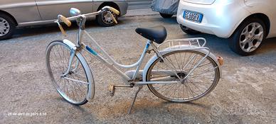 Bicicletta da donna, marca Chiorda