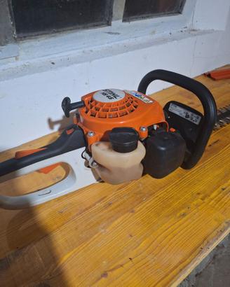 Tagliasiepi  stihl hs 45