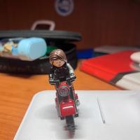 winter soldier lego, braccio di ferro e la sua mot