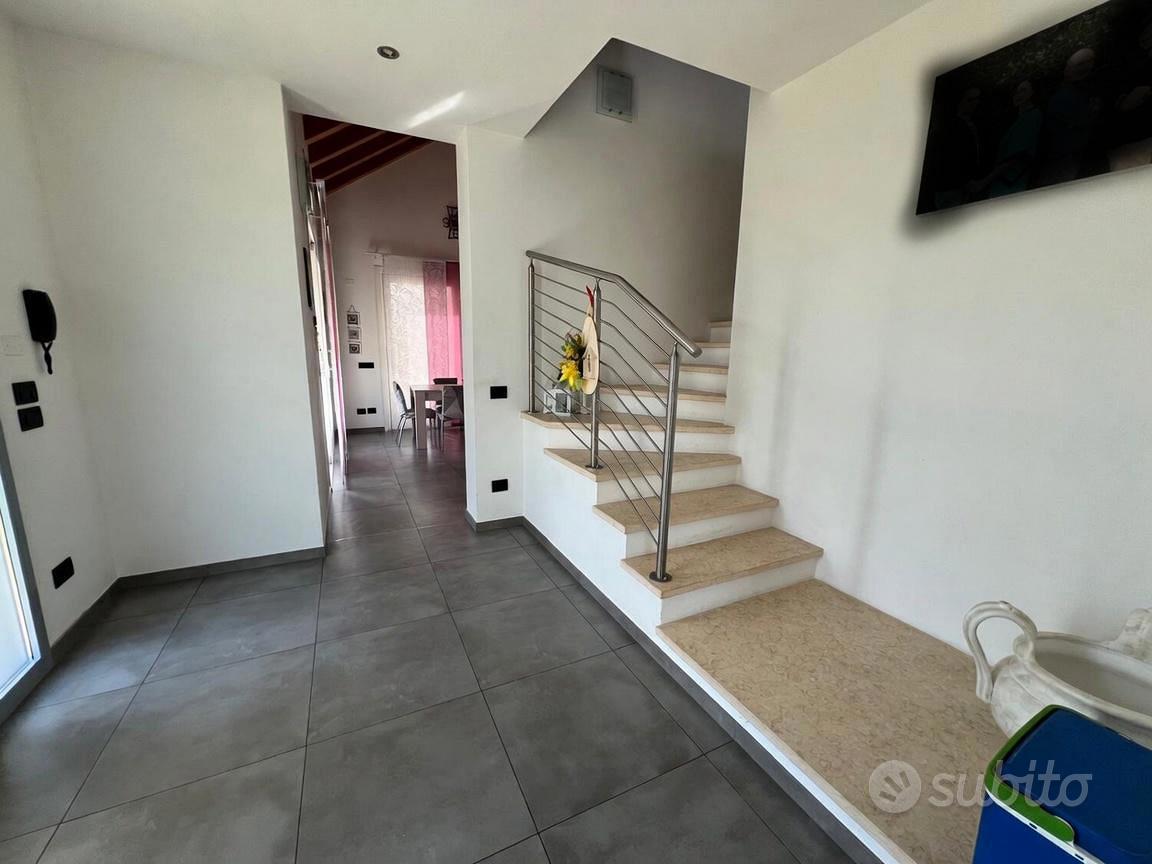 Casa – Lendinara, Caselle Provinciale - Altro