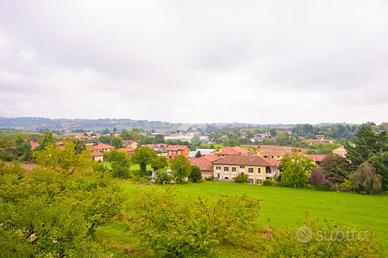 VILLA SINGOLA A PECETTO TORINESE
