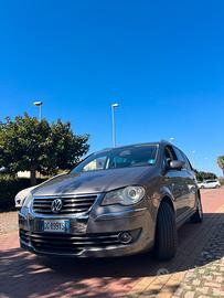 Touran 1.9 TDI Highline