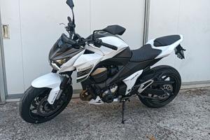 Kawasaki Z 800 2015 km 19570!