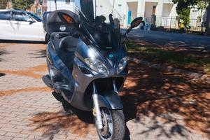 piaggio x9 