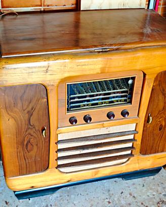 Radiofonografo Geloso G. 504 con Mobile Bar – Anni