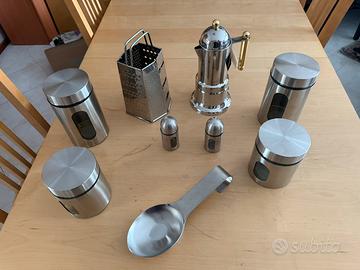Set cucina 9 pezzi in acciaio inox (nuovo)