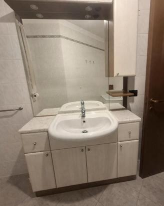 Mobile da Bagno completo di Specchio con luce