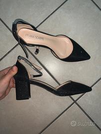 Tacchi neri brillantinati con strass, taglia 39