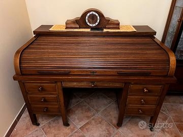 scrivania inglese '900
