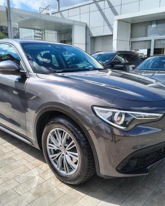 ALFA ROMEO Stelvio 2.2 T.diesel 160CV AT8 RWD Bus.