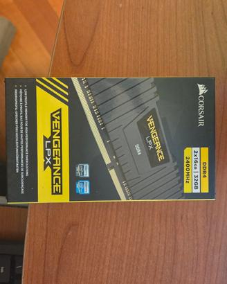RAM Corsair DDR4 2400 MHz CMK32GX4M2A2400C16