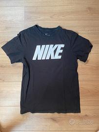 maglietta nike