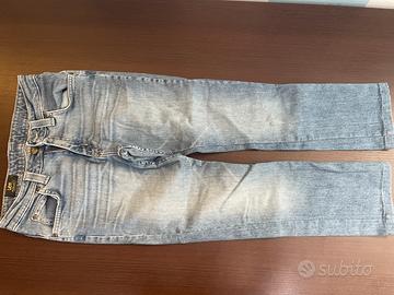 pantaloni di jeans