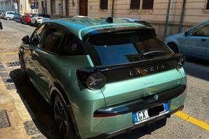 Lancia Ypsilon LX elettrica