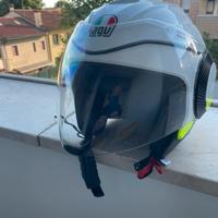 Casco AgV