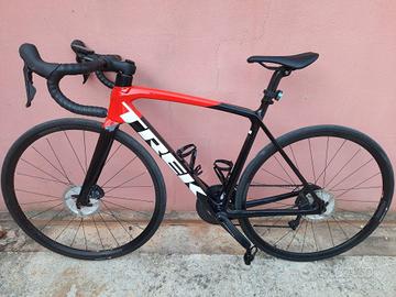 TREK EMONDA SL6 DISC