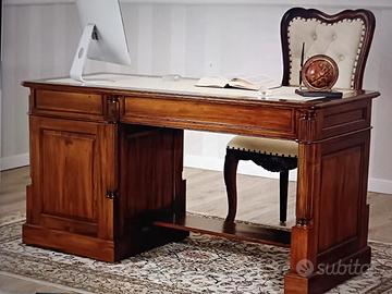 tte scrivanie  stile inglese a 600,00€ l’una