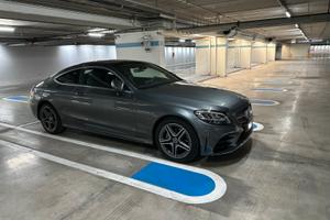 Mercedes C180 Premium Amg