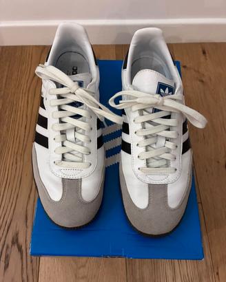 Adidas Samba