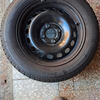 4 Gomme invernali Kormoran 175/65 R14 e cerchi