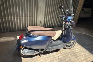 Vespa Primavera 125