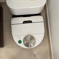 Aspirapolvere robot folletto
