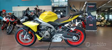 Aprilia Tuono 660