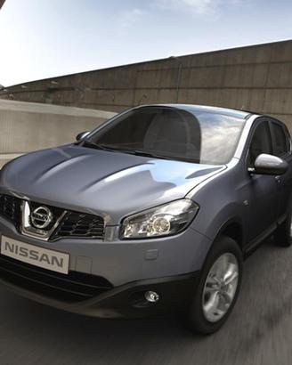 NISSAN Qashqai 2.0 dCi DPF 4WD aut. Tekna UNICO