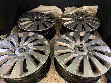 Cerchi e copricerchi  skoda 16