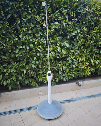 doccia solare da giardino piscina