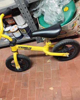 Chicco Ducati scrambler 