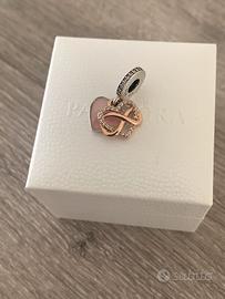 PANDORA Charm pendente Cuore Infinito scintillante