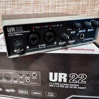 Steinberg UR22