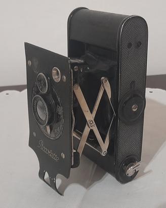 Macchina fotografica Piccolette 1919.