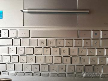 HP Pavilion x360 14” – Intel Core i3