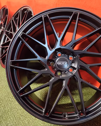 Cerchi Audi A6 A7 Q3 RS Q4 Q5 Mercedes 10Jx21 ET45
