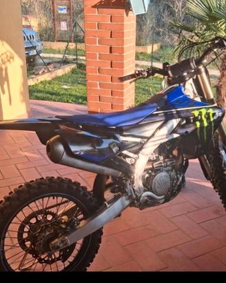 Yamaha Monster Energy YZ250 4T