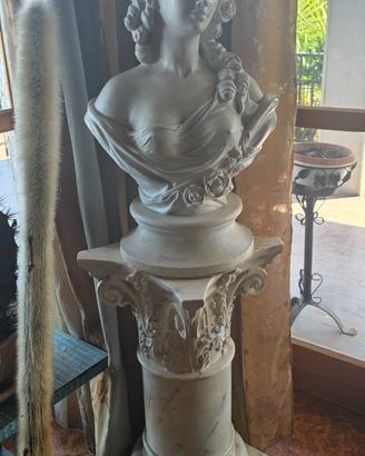 Splendido Busto di Dama in Marmo con Colonna