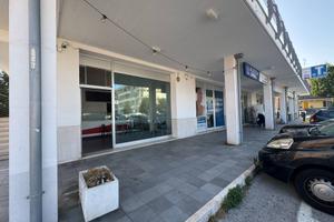 Locale commerciale artigianale uffici - Civ...