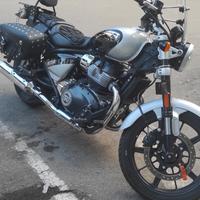 Super Meteor 650 Royal Enfield 