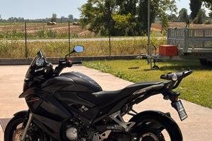 Honda Crossrunner 800 V4
