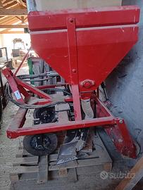 Spandiconcime interratore