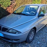 Lancia Y 1.2 elefantino blu