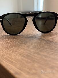 Occhiali da uomo  Persol 714 con lenti polarizzate