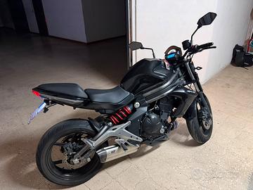 Kawasaki er6n