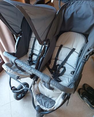 Passeggino  gemelli